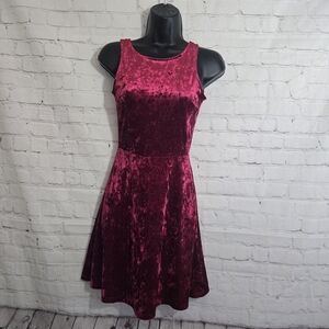 Diveded H&M crushwd red velvet skater dress sz sm whimsigoth VALENTINES